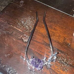 (1) Large Crystal Hair Pin- Hairstyle enhancer